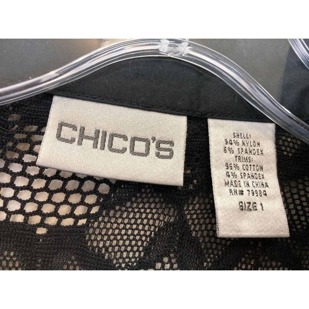 Chico's Women's V-Neck Button U Shirt Size 8 M Black Sheer Floral Crochet Lace - Picture 7 of 8